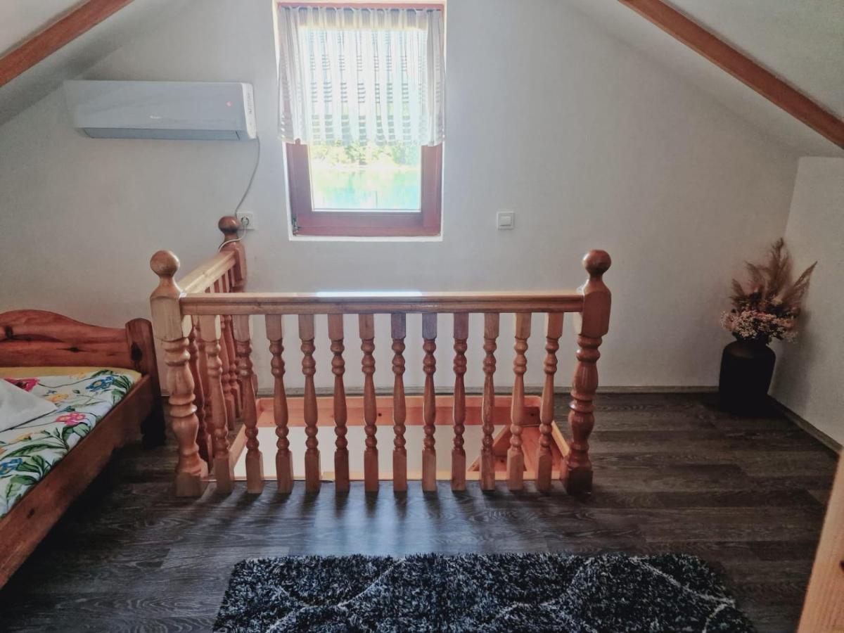 Kuca Za Odmor Susnjar Villa Ripac Exteriör bild